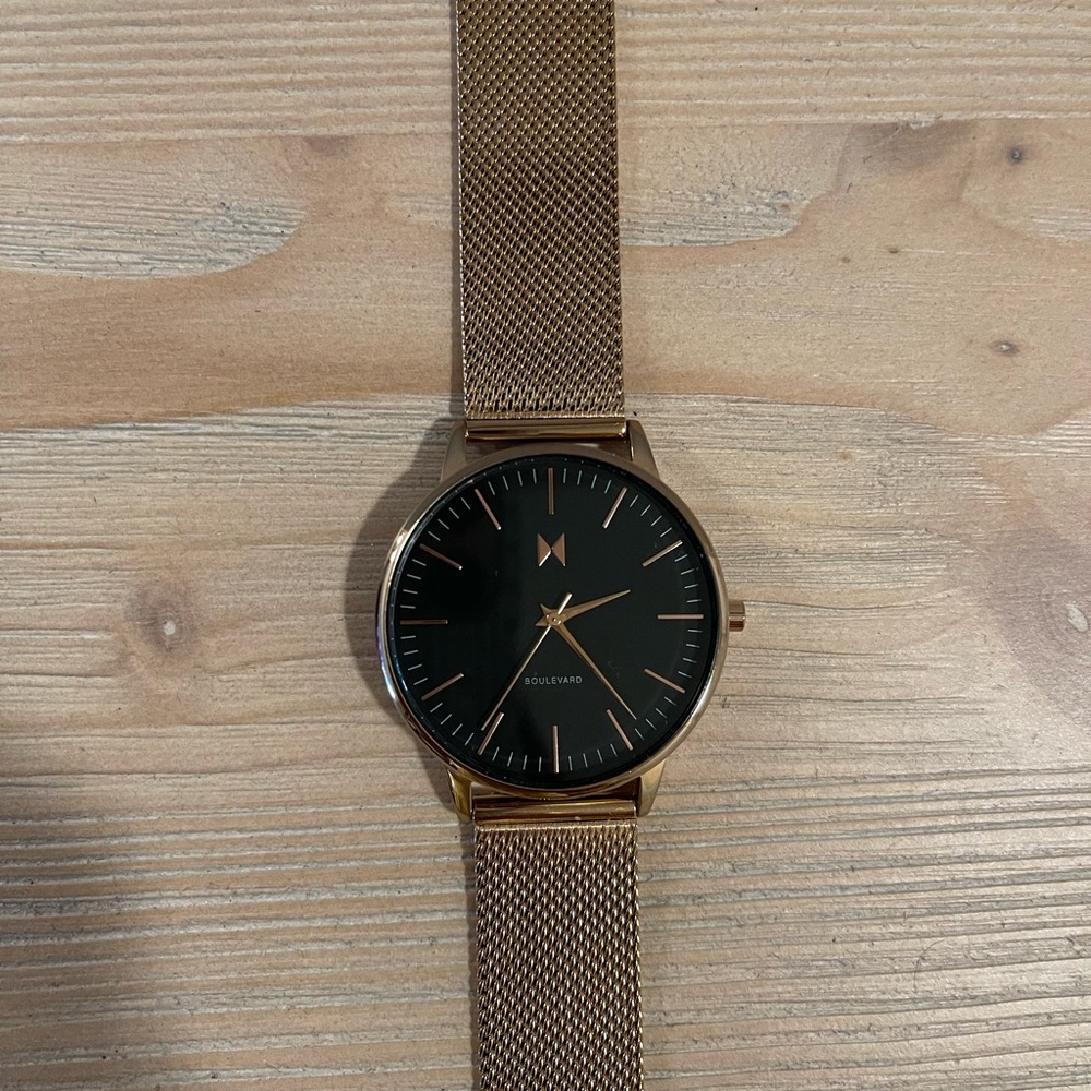 MVMT Rose Gold and black boulevard watch